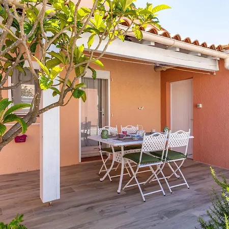 Gruissanne - Maison Avec Piscine, à 150m De La Gruissan